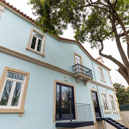 Surf & Sea Suites Parede Exterior photo